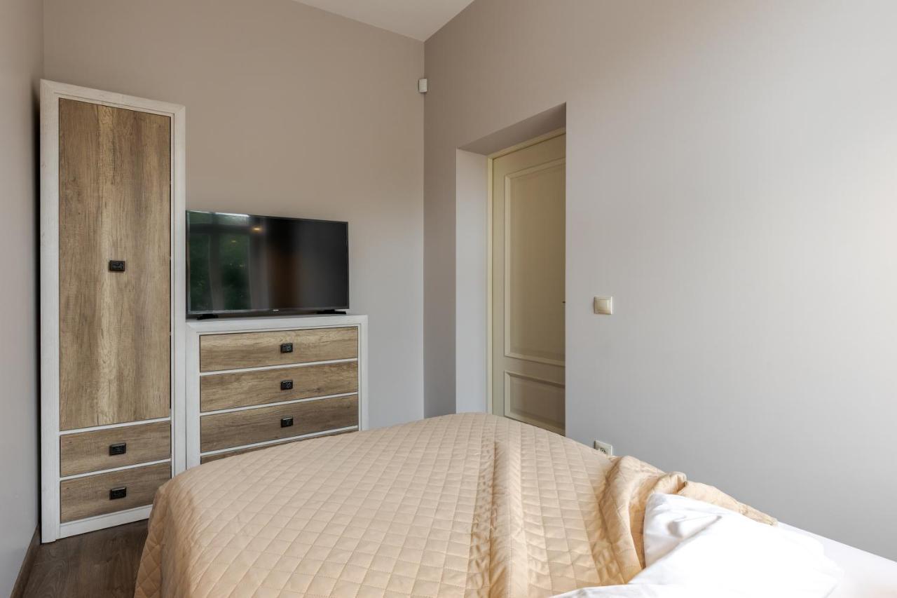 Inshiapartments On Kovzhuna Str Λβιβ Εξωτερικό φωτογραφία
