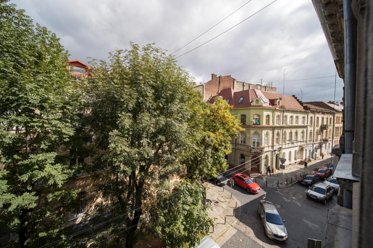 Inshiapartments On Kovzhuna Str Λβιβ Εξωτερικό φωτογραφία