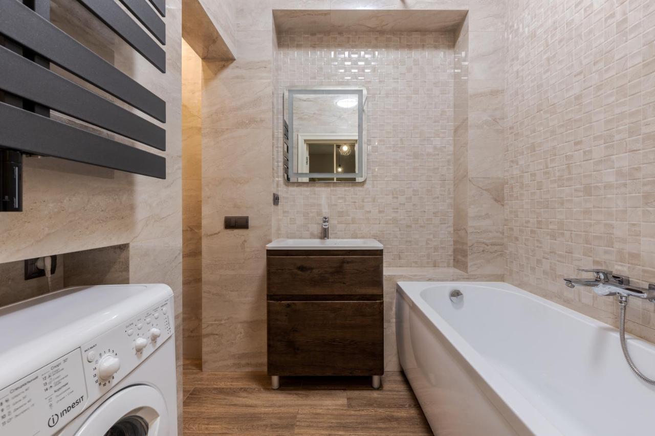 Inshiapartments On Kovzhuna Str Λβιβ Εξωτερικό φωτογραφία